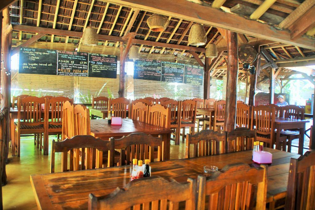 Aldi'S Homestay Kuta  Экстерьер фото