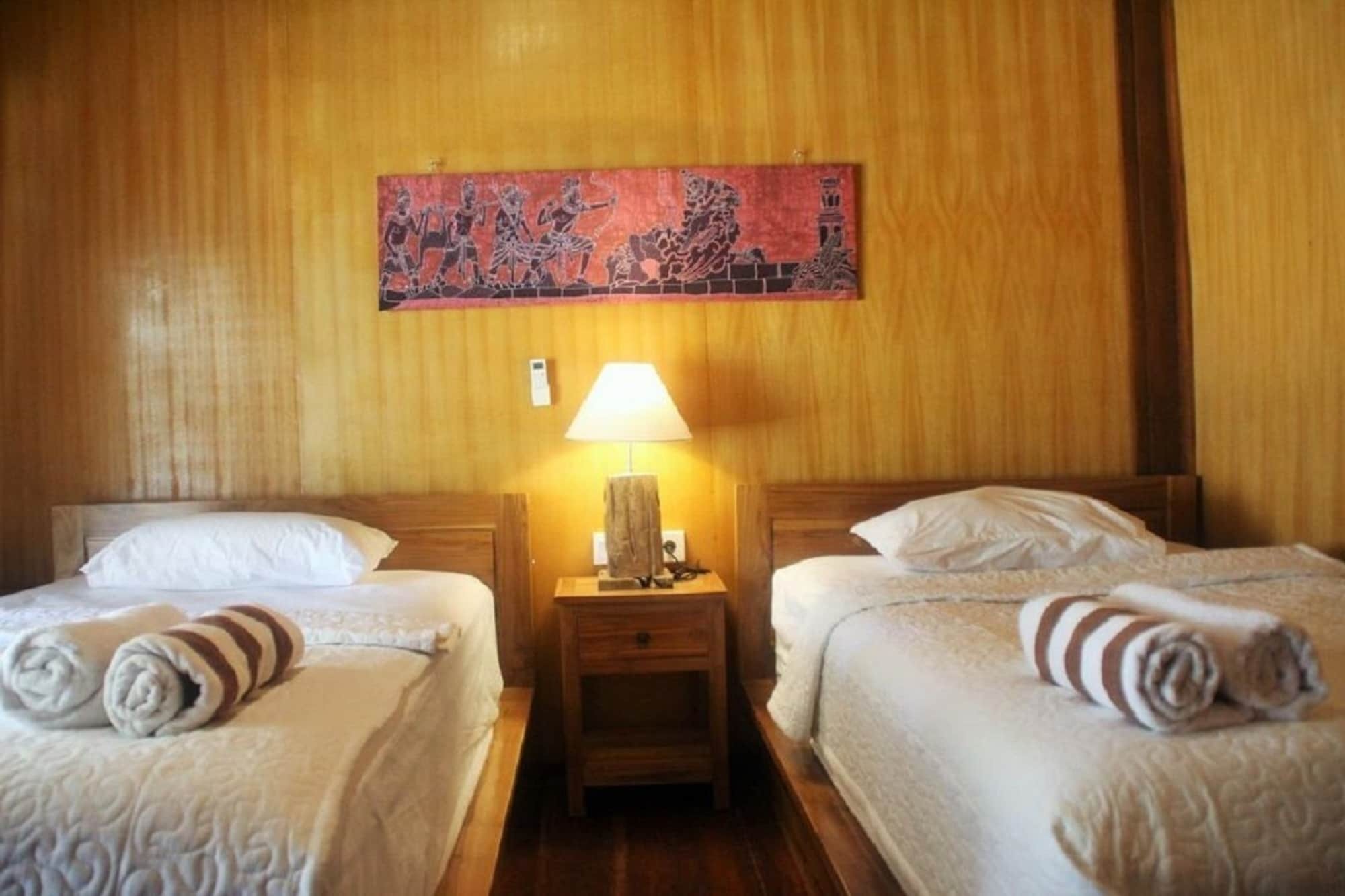 Aldi'S Homestay Kuta  Экстерьер фото